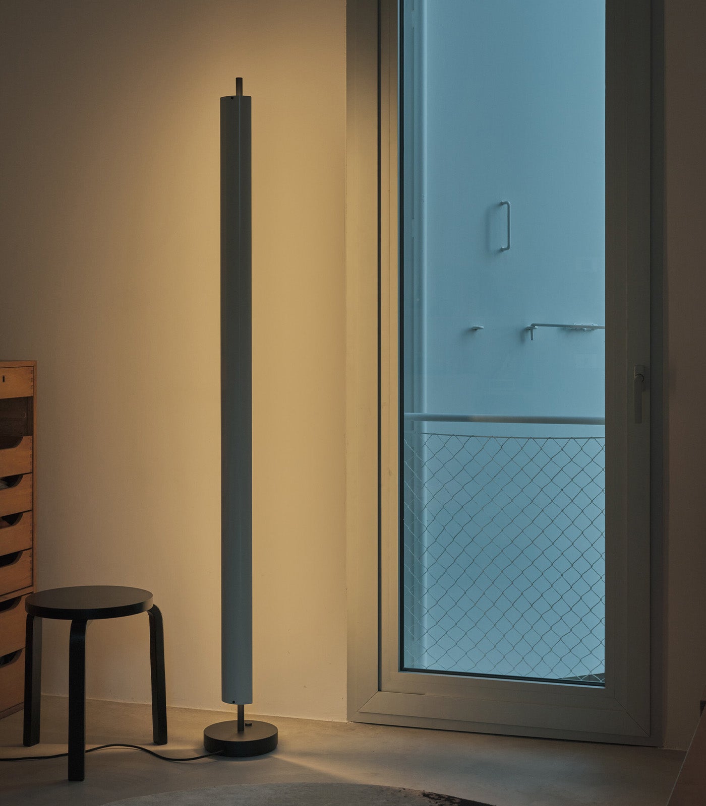 Ilio floor online lamp