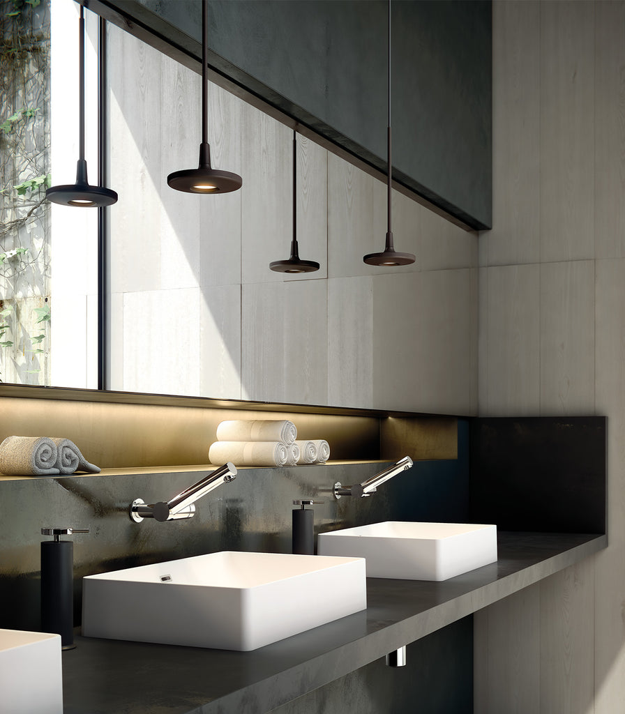 Estiluz Button Pendant Light featured in Bathroom