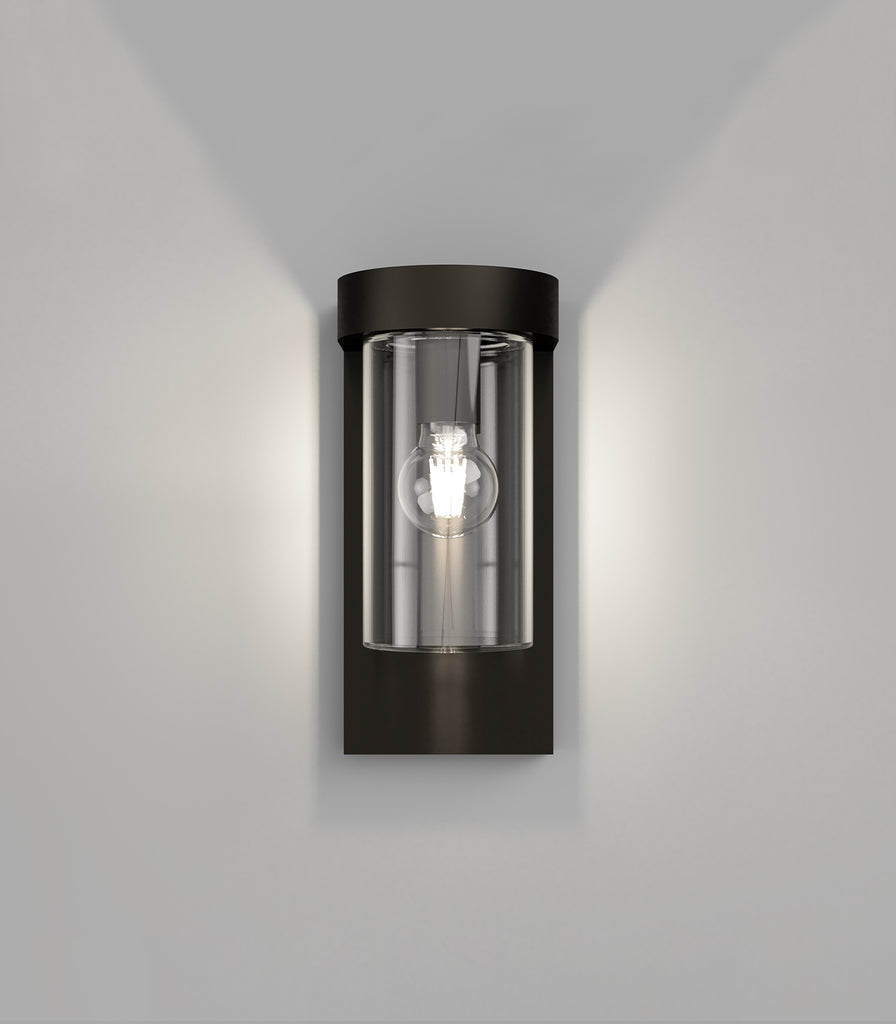 Lighting Republic Tuva Wall Light clear flat glass front view